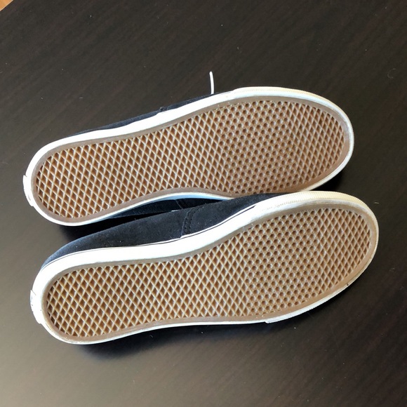 Women’s Vans grey sneakers size 7 - Picture 3 of 6